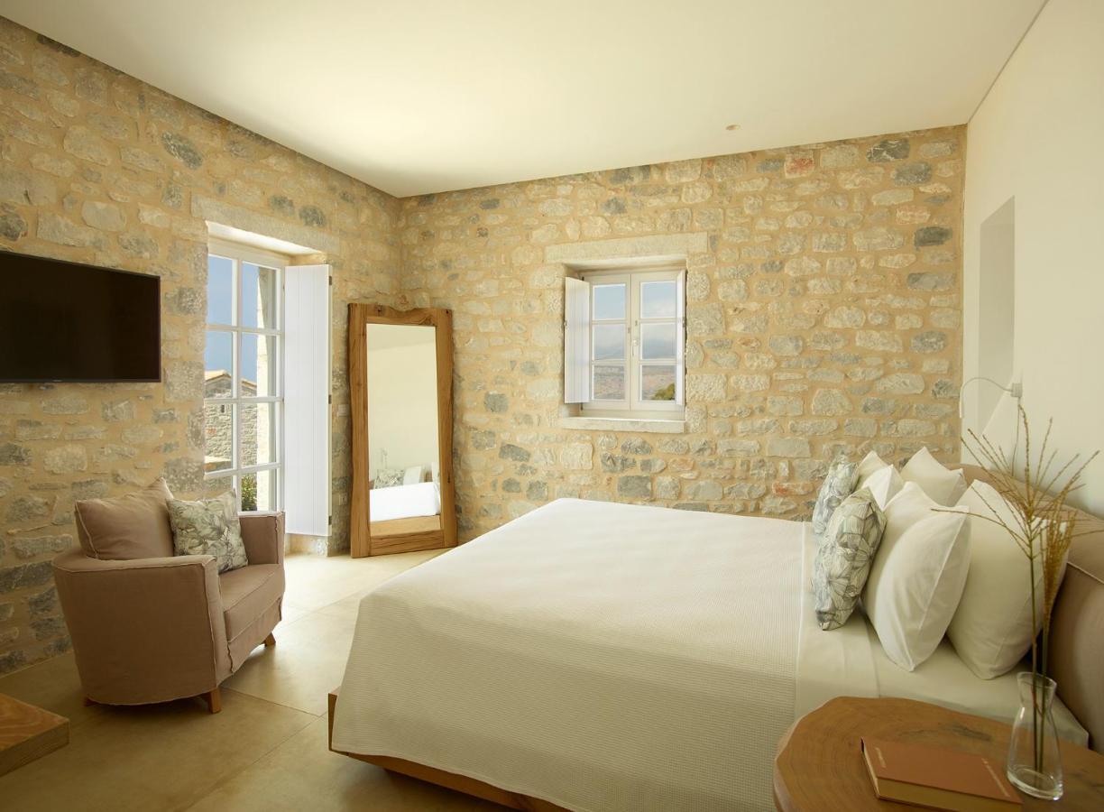 Aria Estate Suites & Spa Ареополис Екстериор снимка